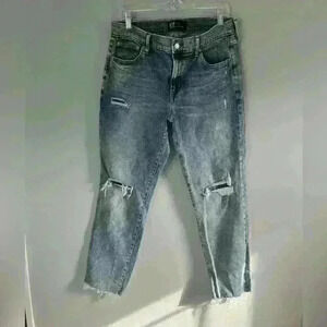 Gap Denim Girlfriend Mid rise Distressed Jeans size 10/30
